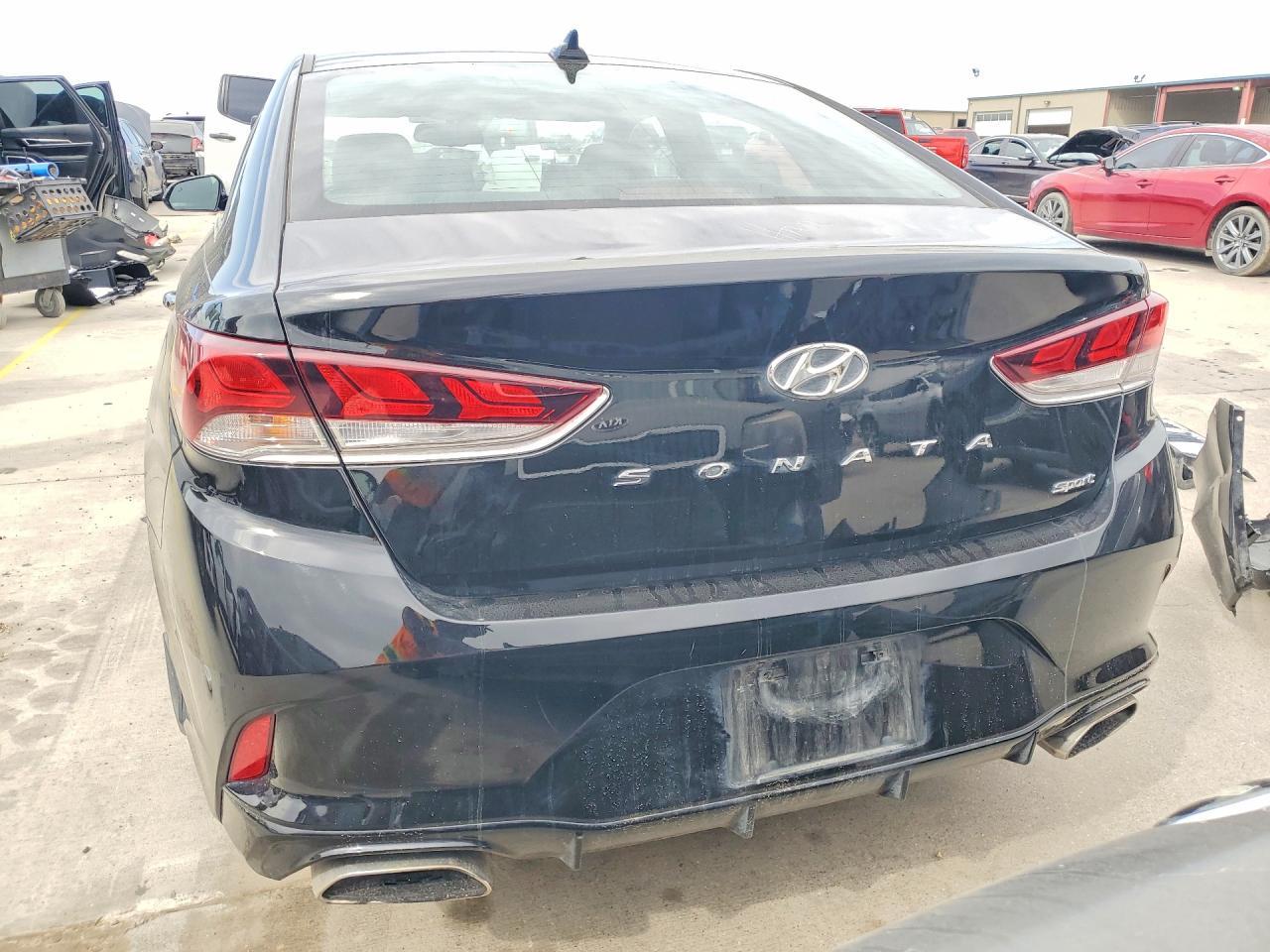 2019 HYUNDAI SONATA