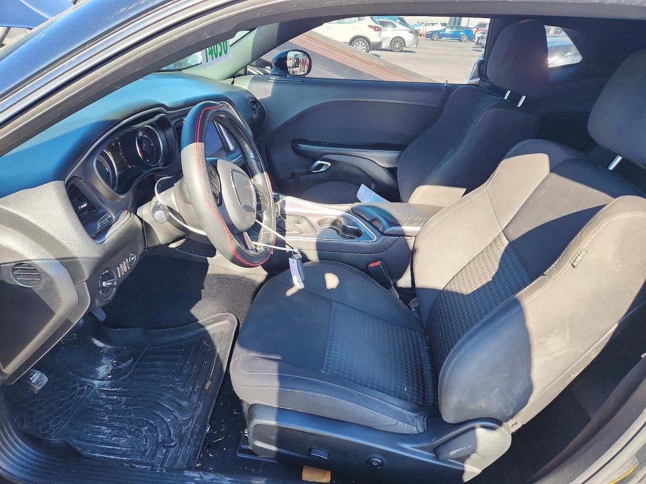 2019 DODGE Challenger