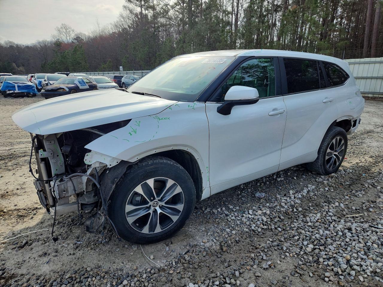 2023 TOYOTA HIGHLANDER