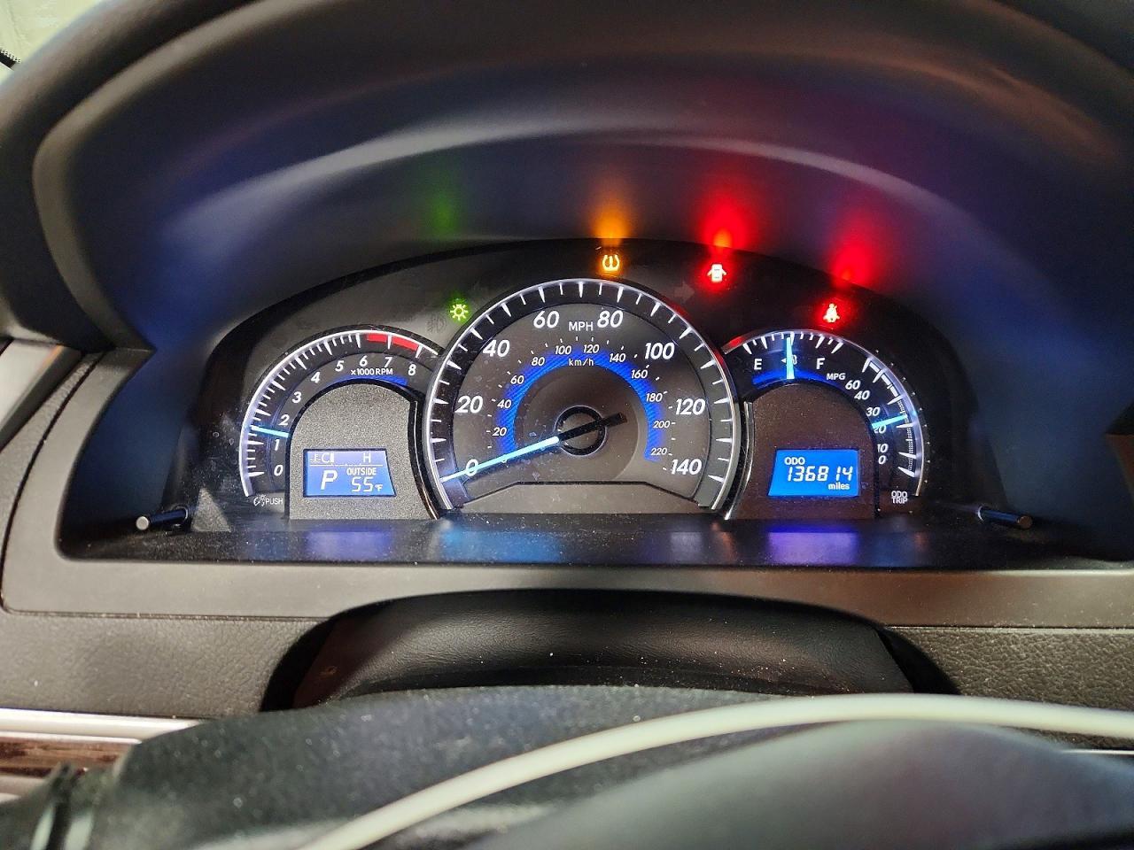 2013 TOYOTA CAMRY