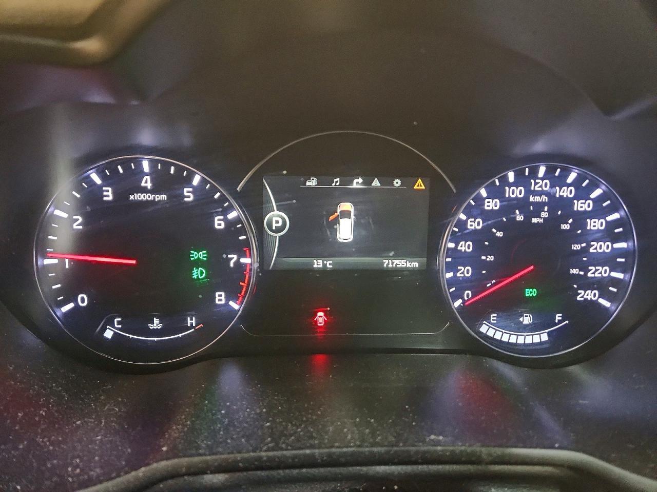 2016 KIA RONDO