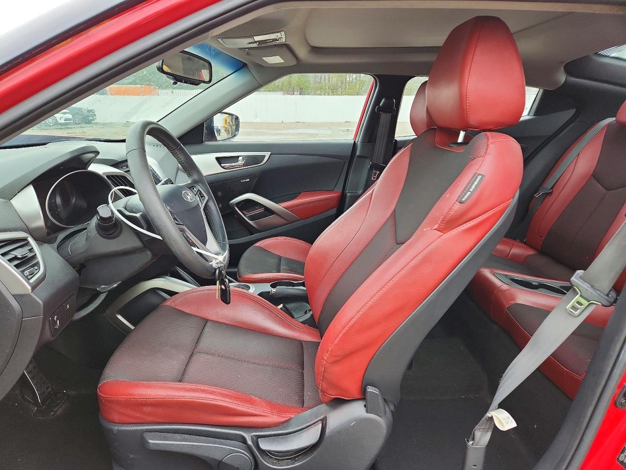 2013 HYUNDAI VELOSTER