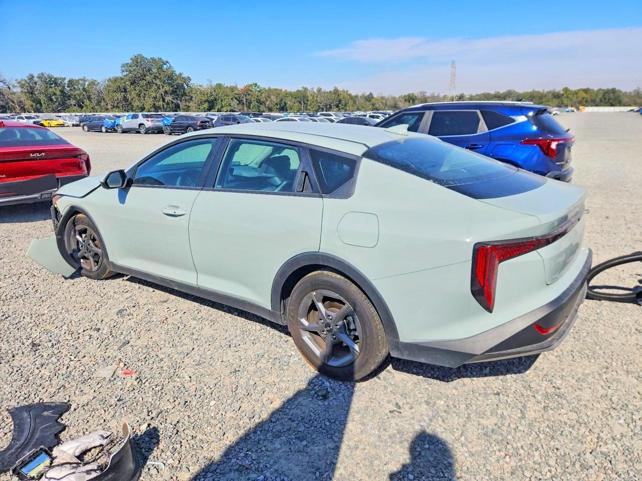 2025 KIA K4