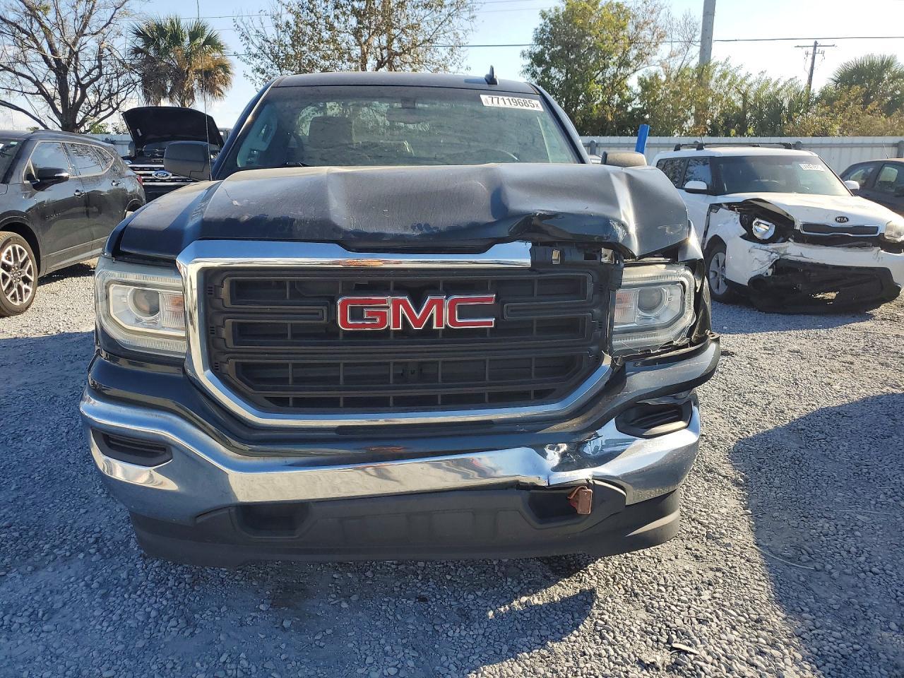 2018 GMC Sierra