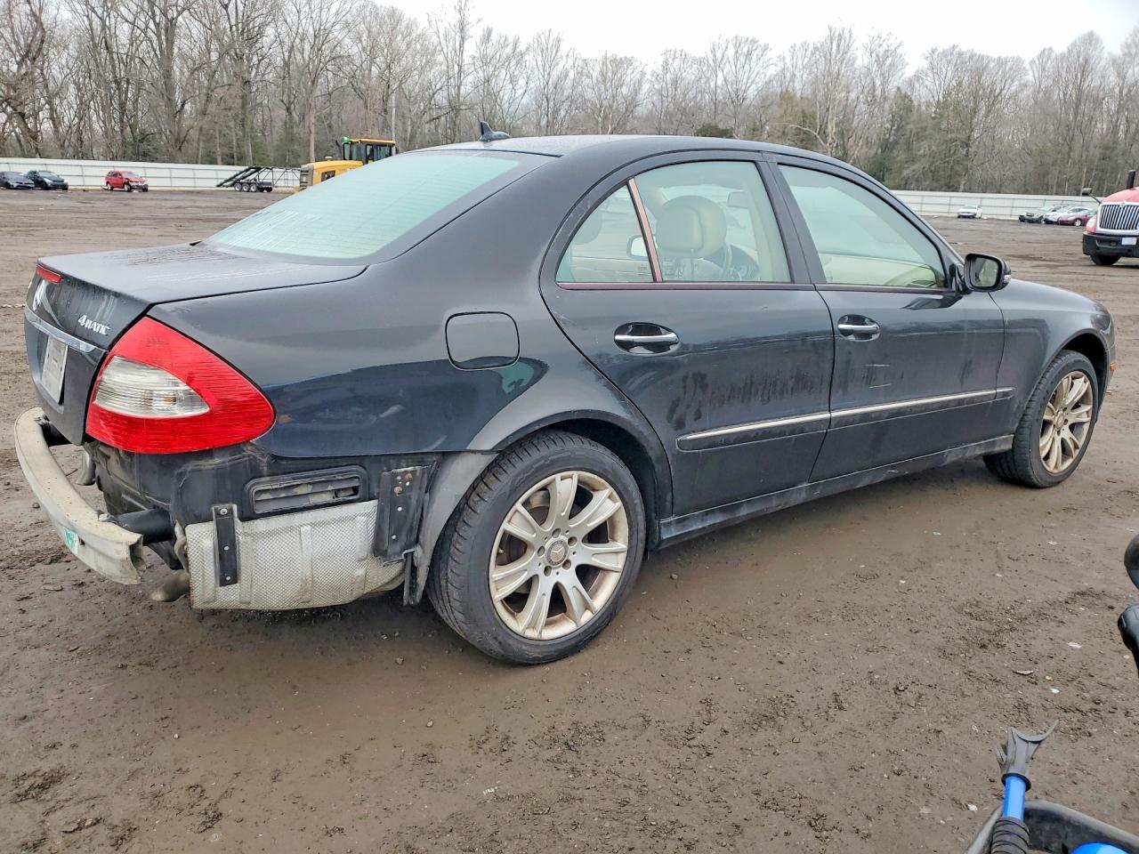 2009 MERCEDES-BENZ E-Class