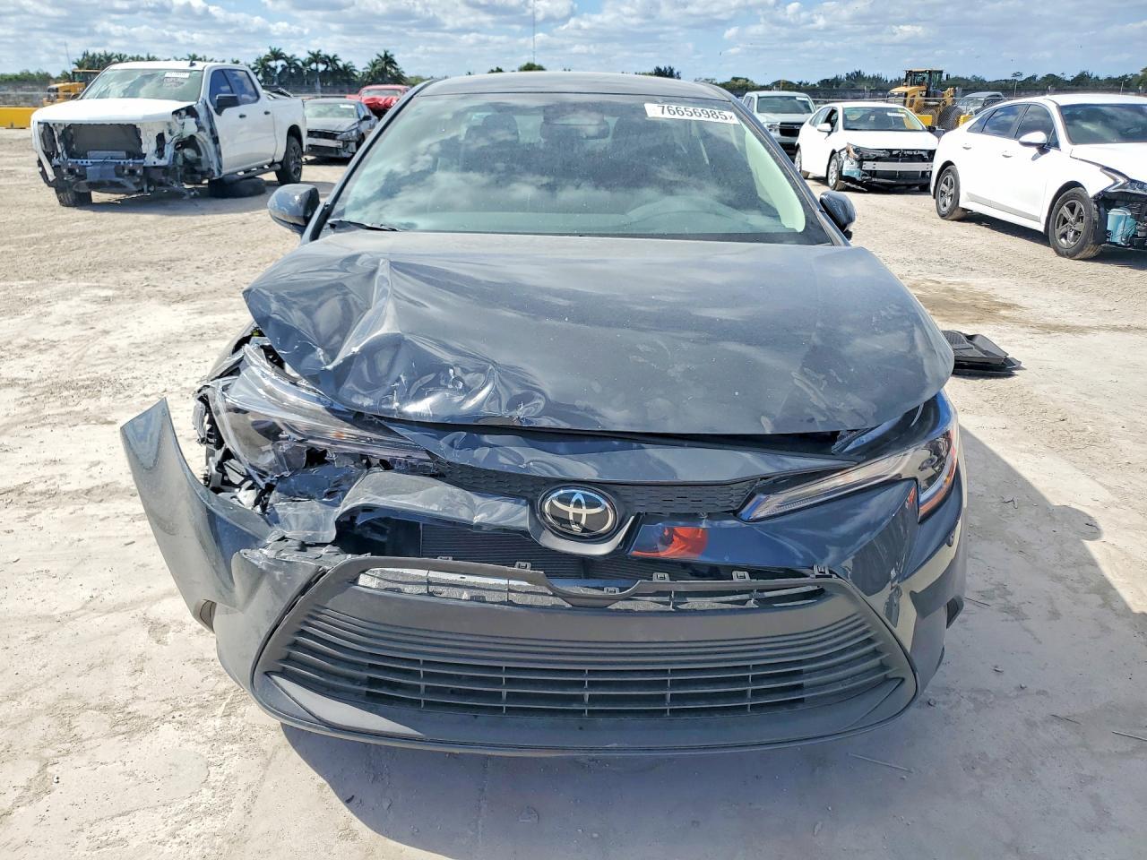 2026 TOYOTA COROLLA