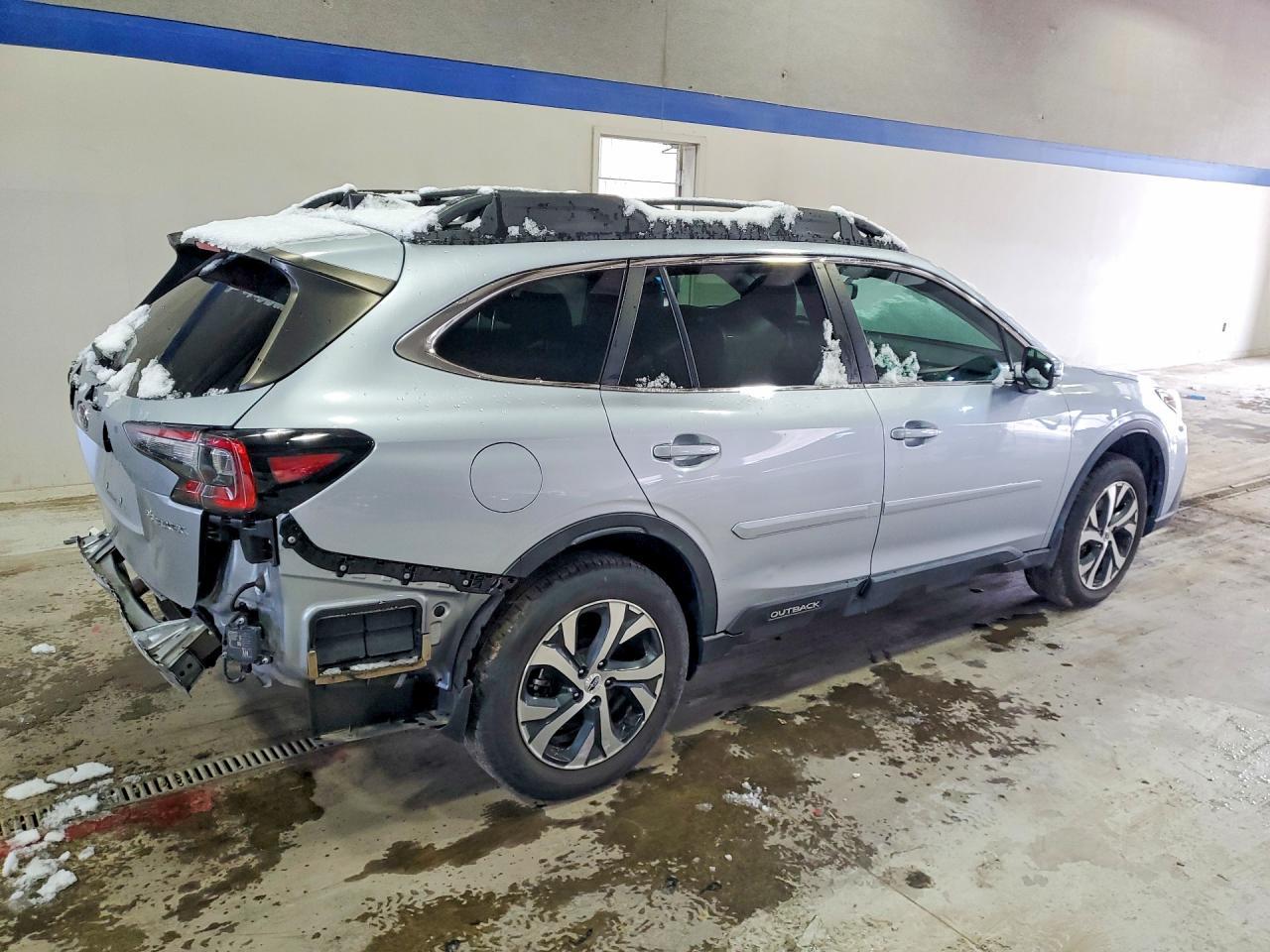2020 SUBARU Outback