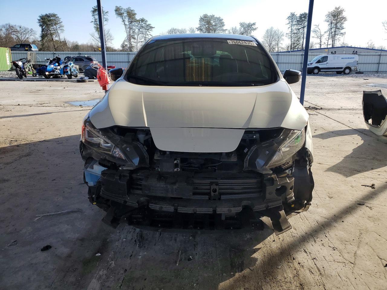 2019 NISSAN LEAF
