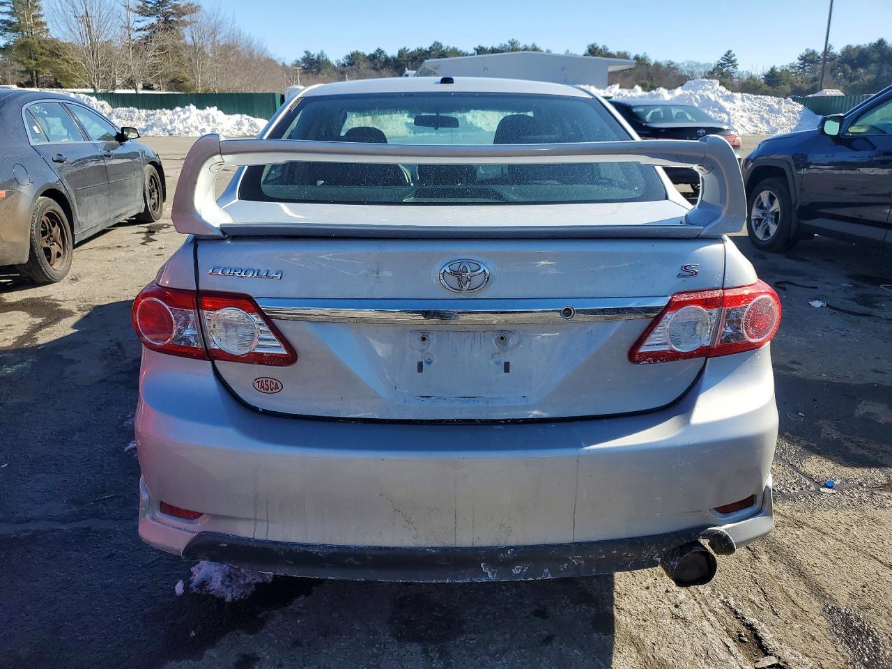 2013 TOYOTA COROLLA