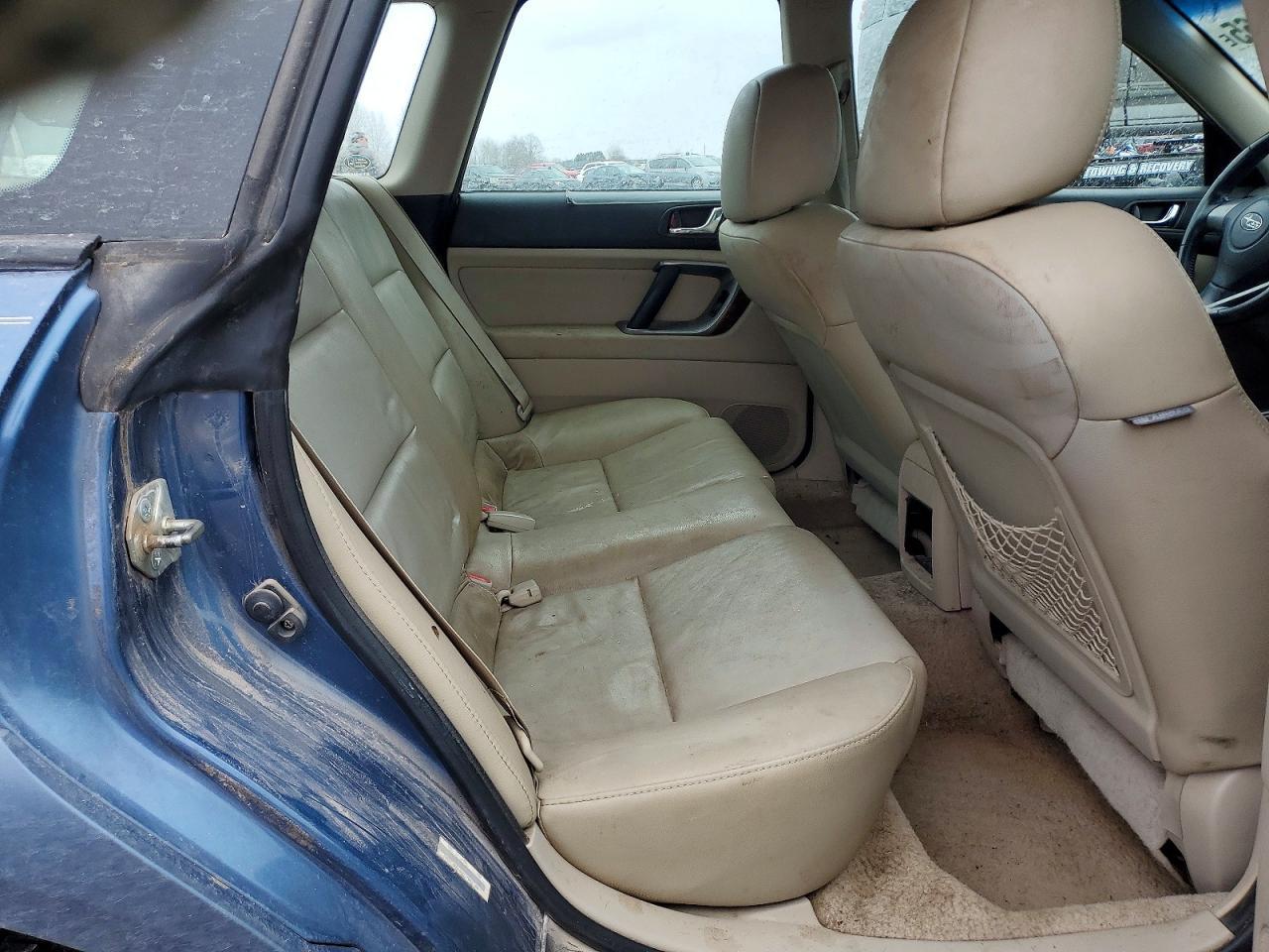 2008 SUBARU Outback