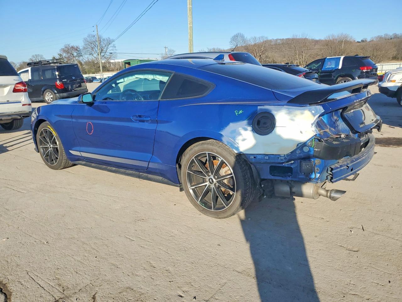 2022 FORD MUSTANG