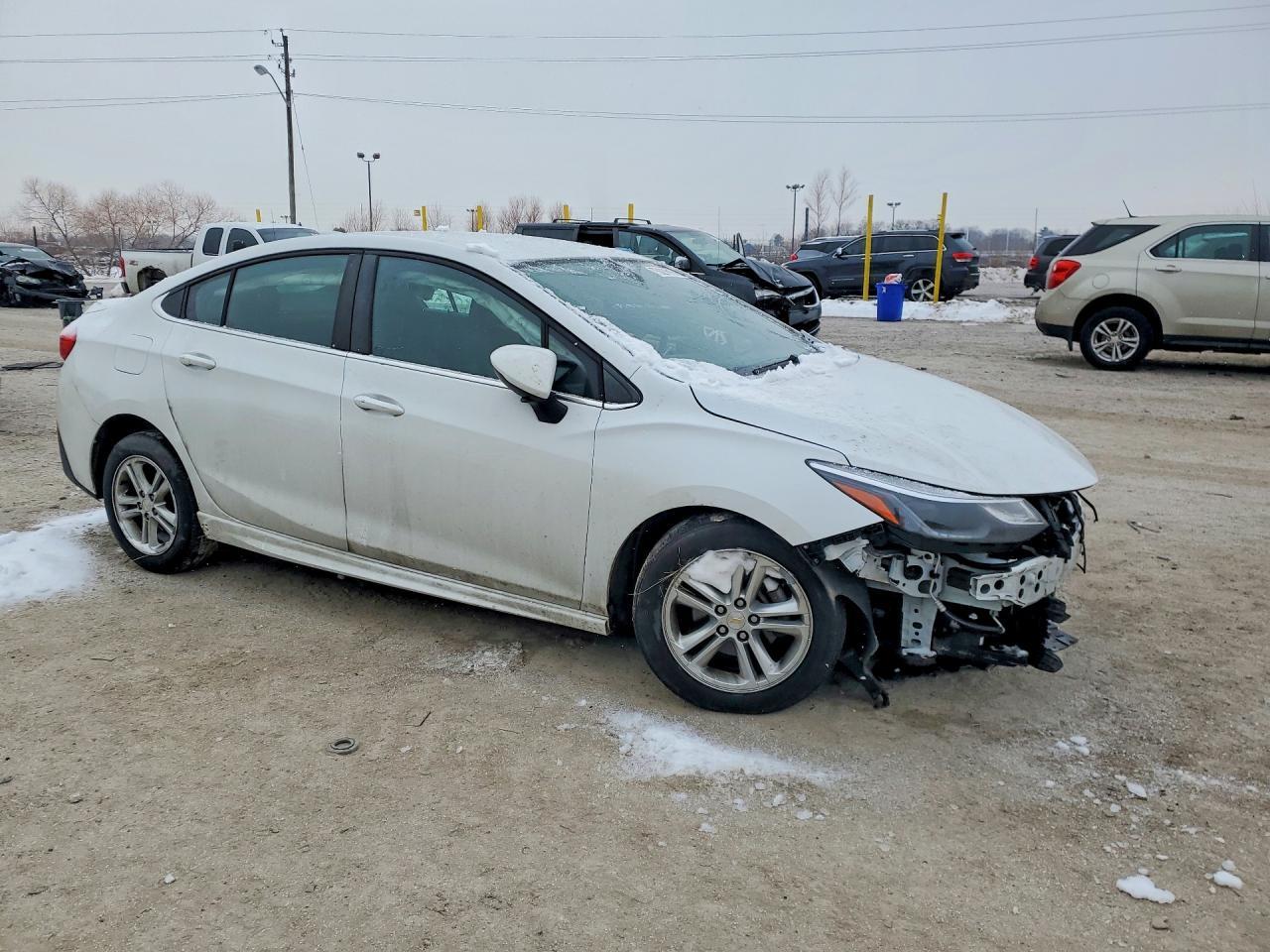 2017 CHEVROLET CRUZE