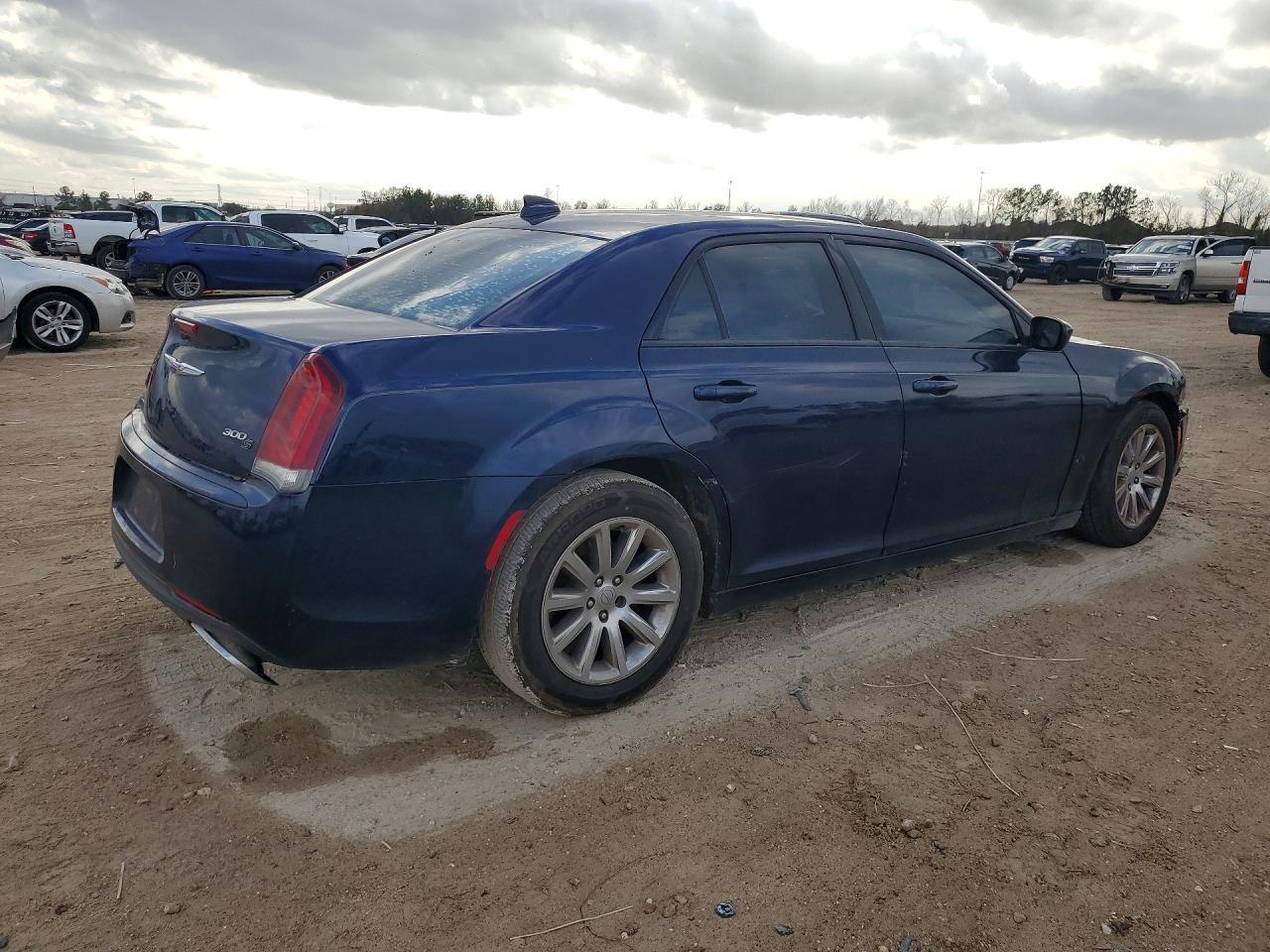 2015 CHRYSLER 300