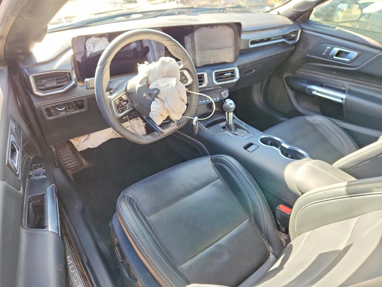 2024 FORD MUSTANG