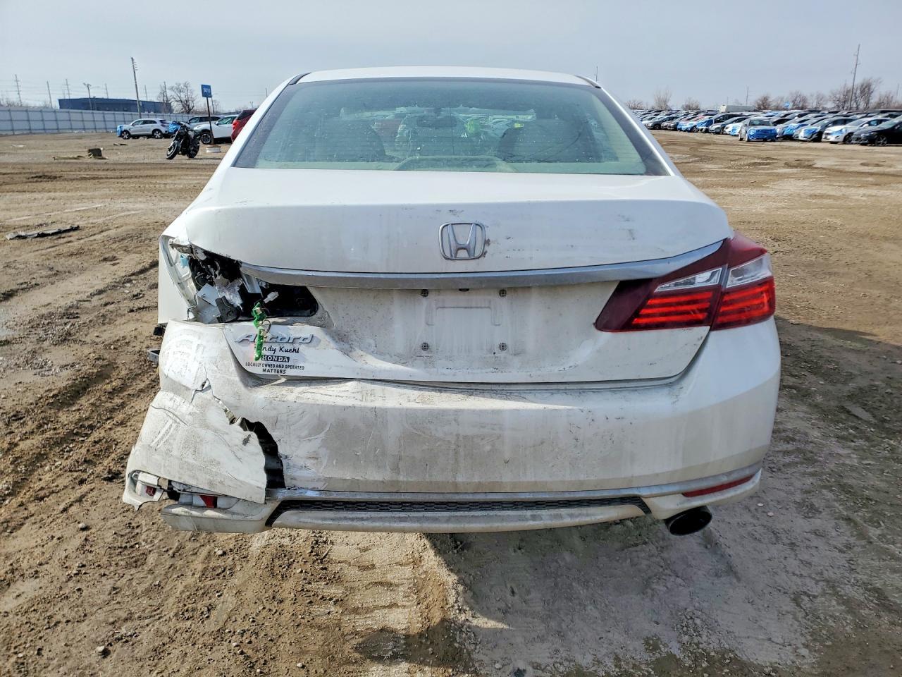 2016 HONDA ACCORD