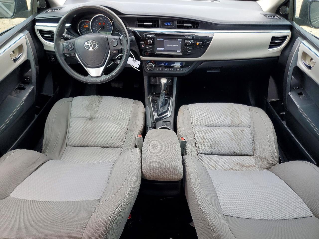 2015 TOYOTA COROLLA