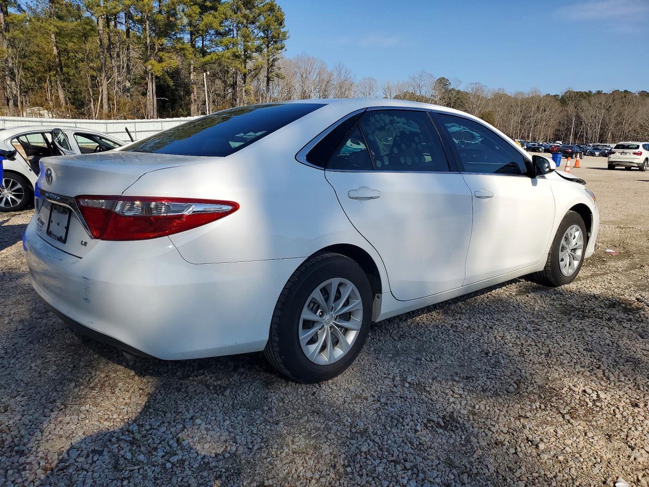 2017 TOYOTA CAMRY