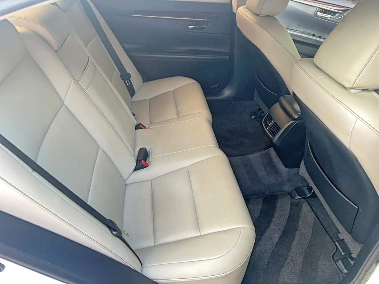 2013 LEXUS ES 350