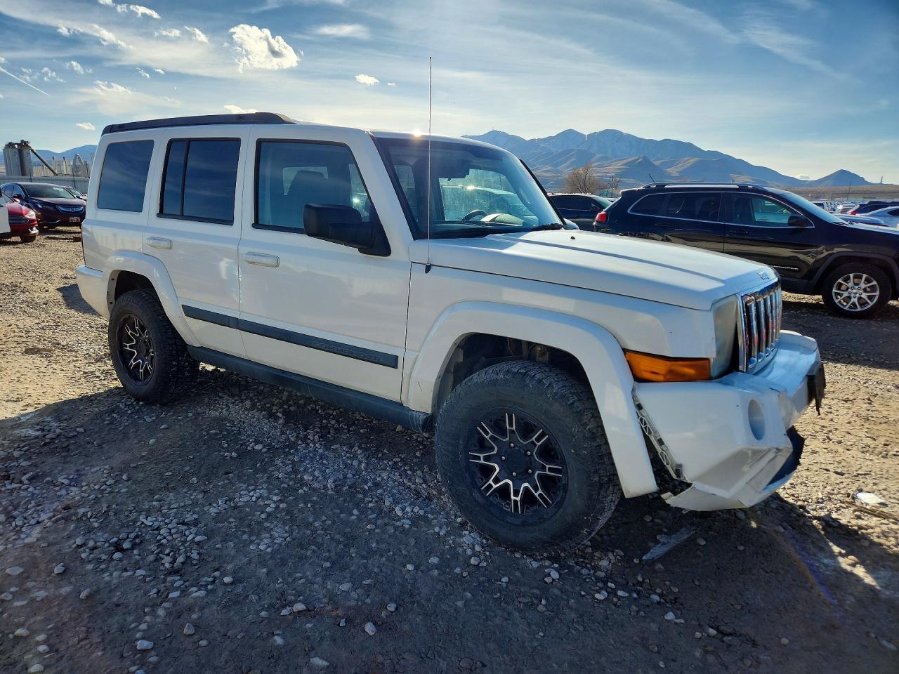 2008 JEEP Commander