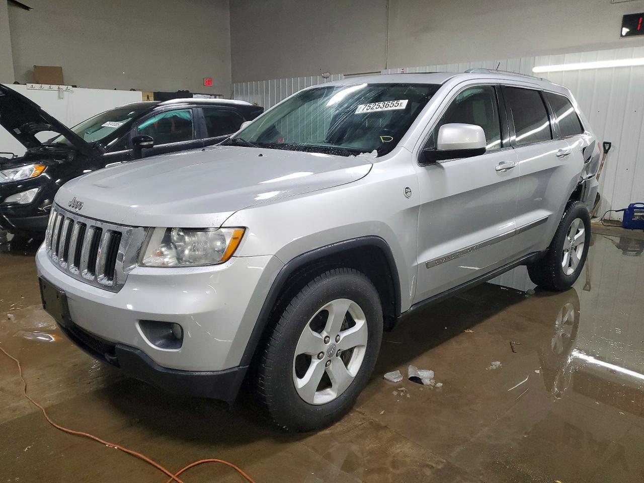 2012 JEEP Grand Cherokee