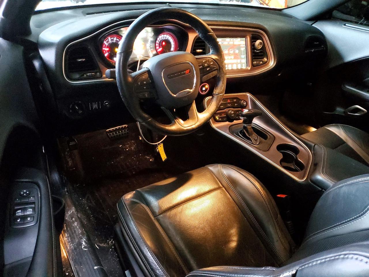 2017 DODGE Challenger