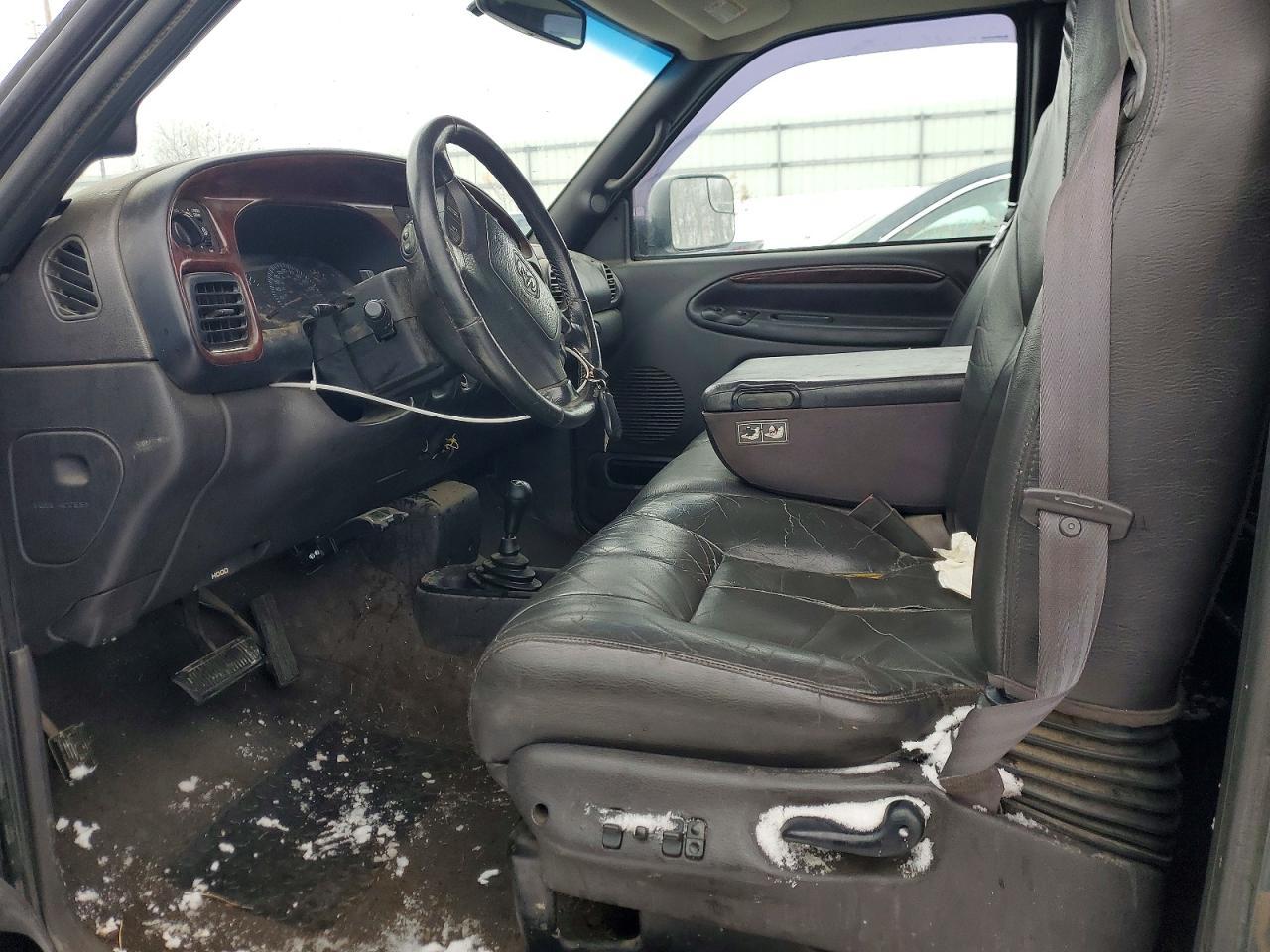 2002 DODGE Ram 2500