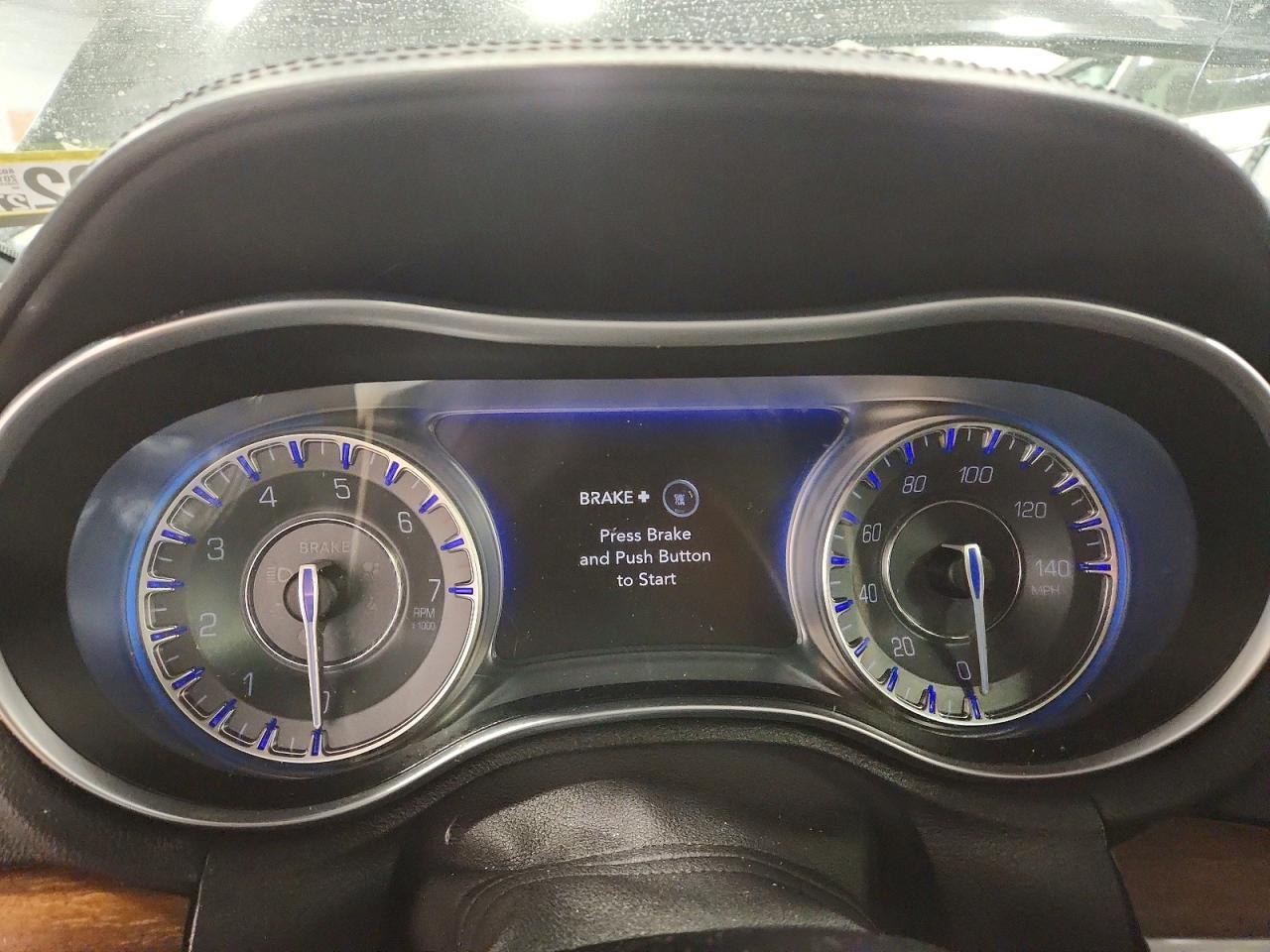 2015 CHRYSLER 300