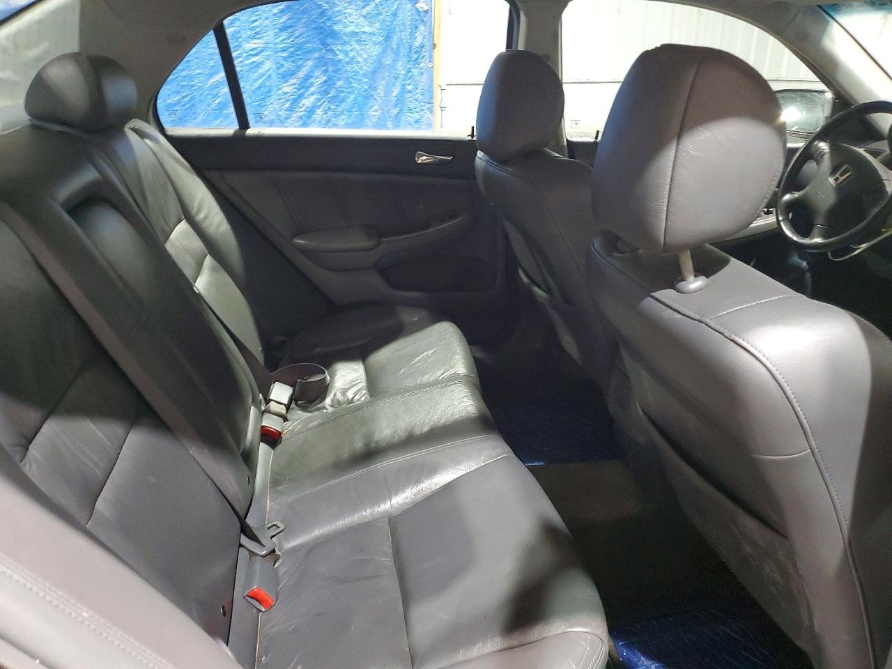 2004 HONDA ACCORD