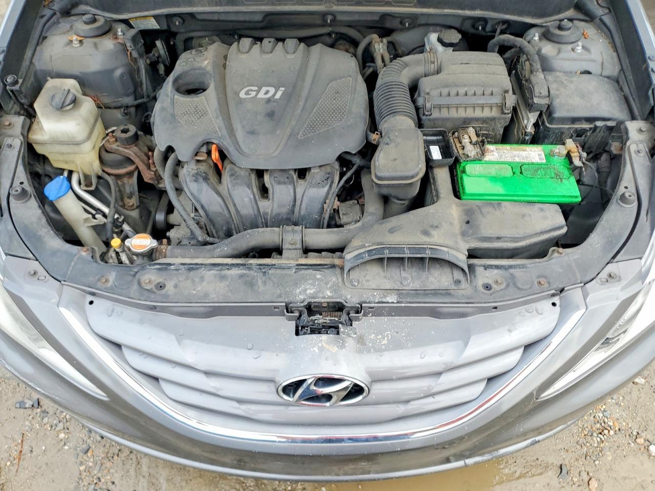2011 HYUNDAI SONATA