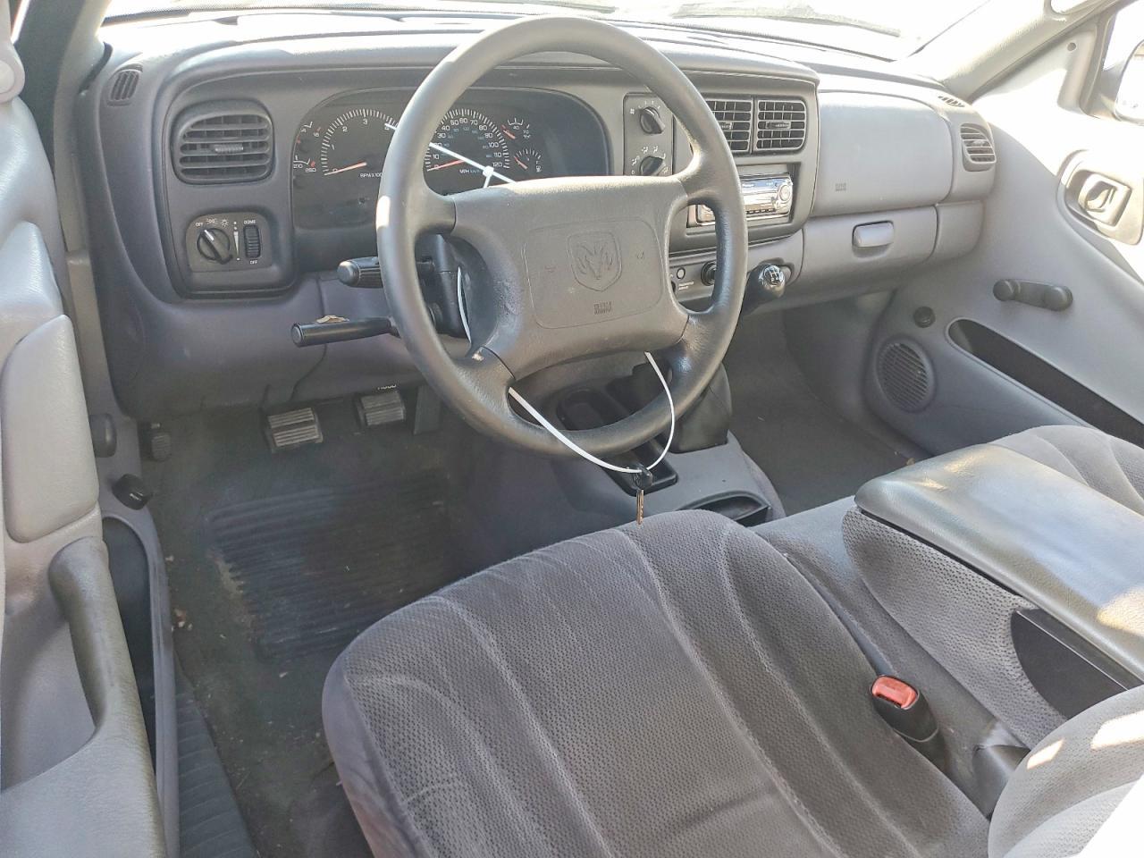 2000 DODGE Dakota