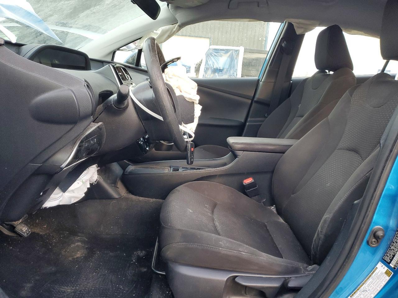 2019 TOYOTA PRIUS