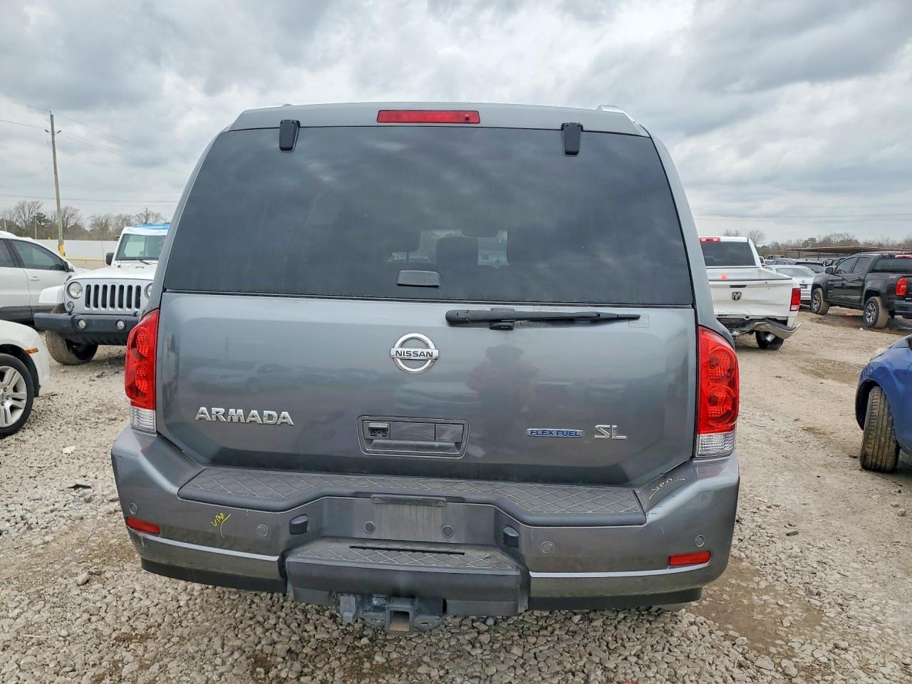 2015 NISSAN Armada