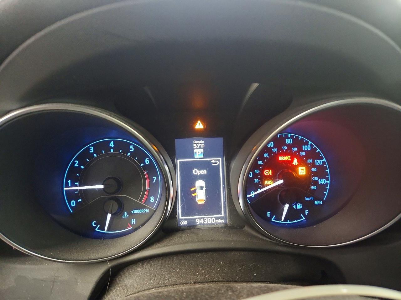2017 TOYOTA COROLLA
