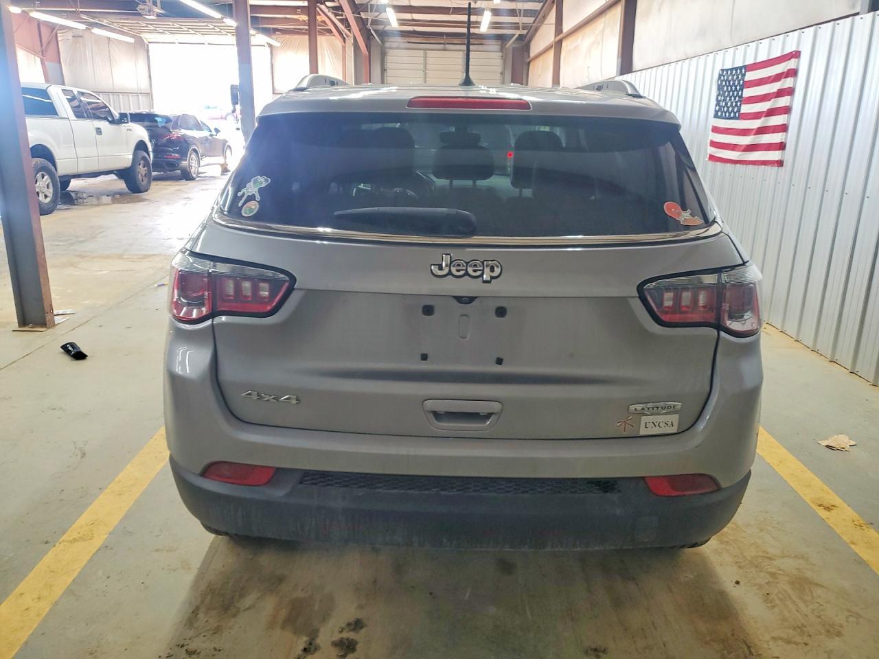 2018 JEEP Compass