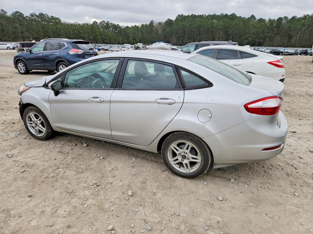 2018 FORD Fiesta
