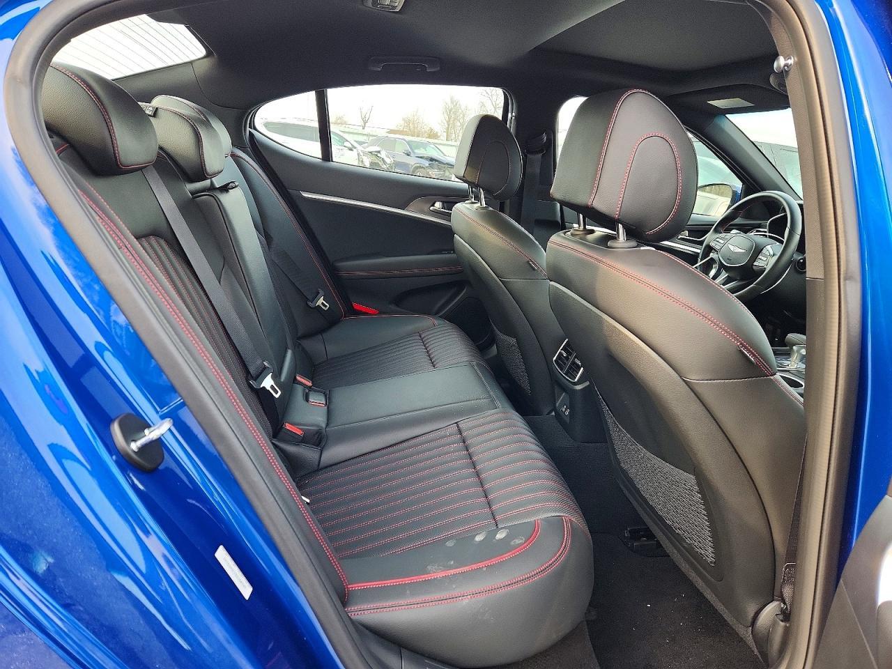 2025 GENESIS G70