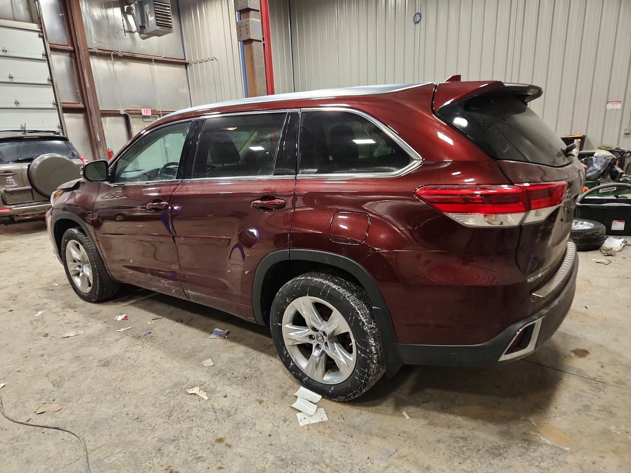 2019 TOYOTA HIGHLANDER