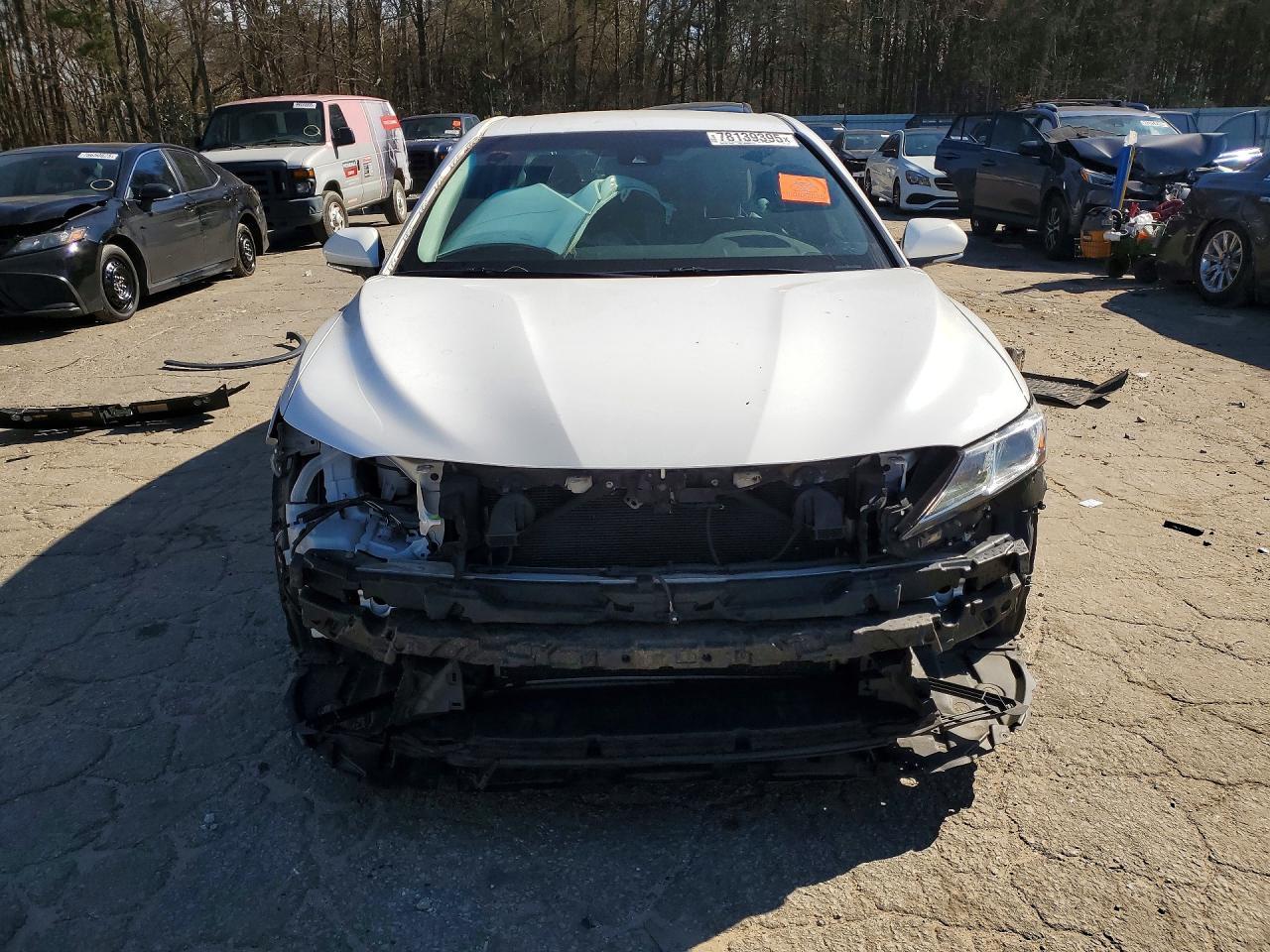 2018 TOYOTA CAMRY