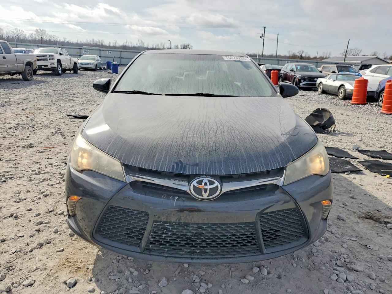 2017 TOYOTA CAMRY