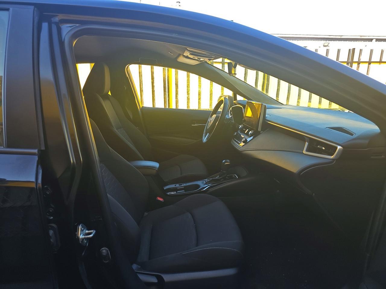 2025 TOYOTA COROLLA
