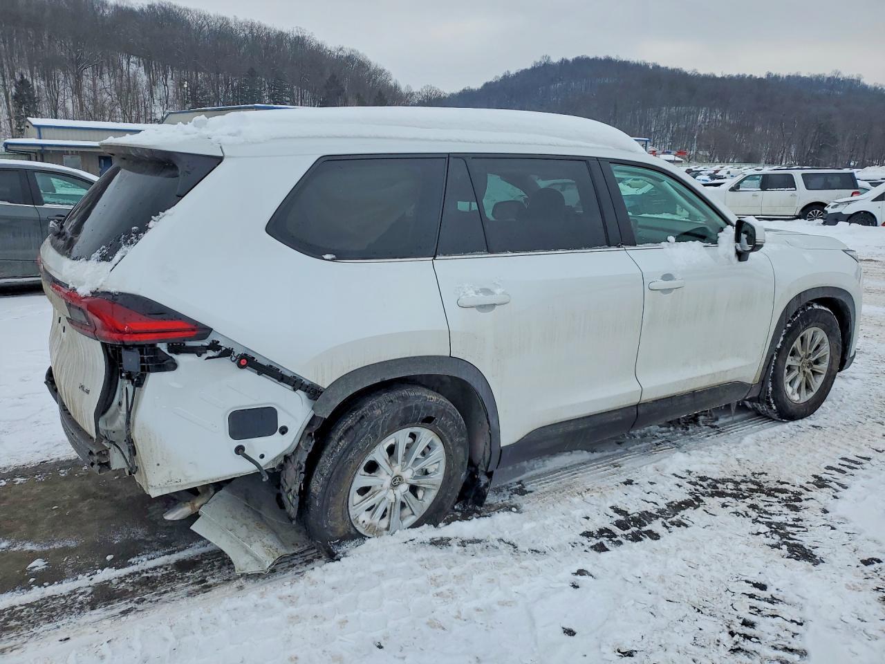 2025 TOYOTA HIGHLANDER