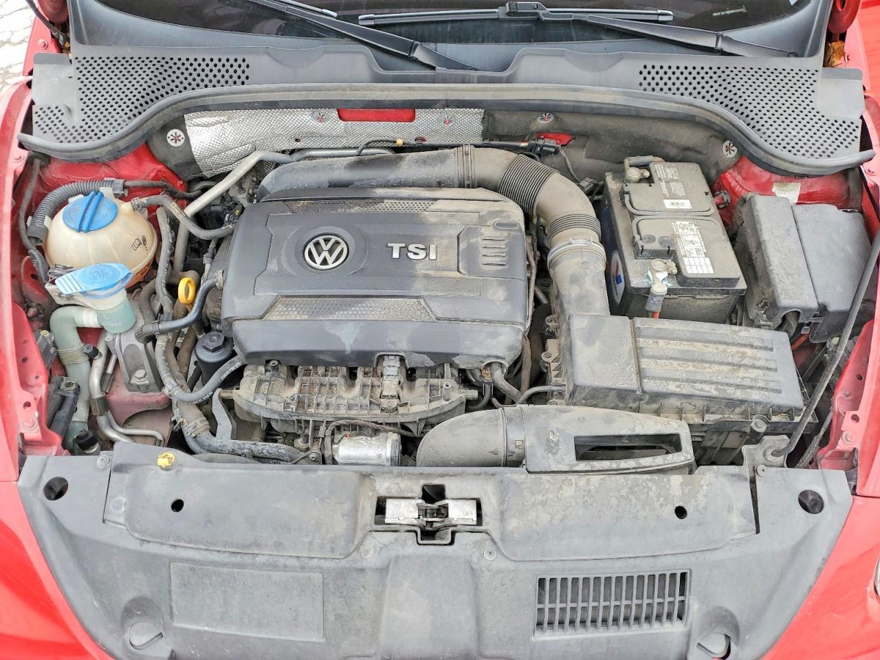 2016 VOLKSWAGEN Beetle