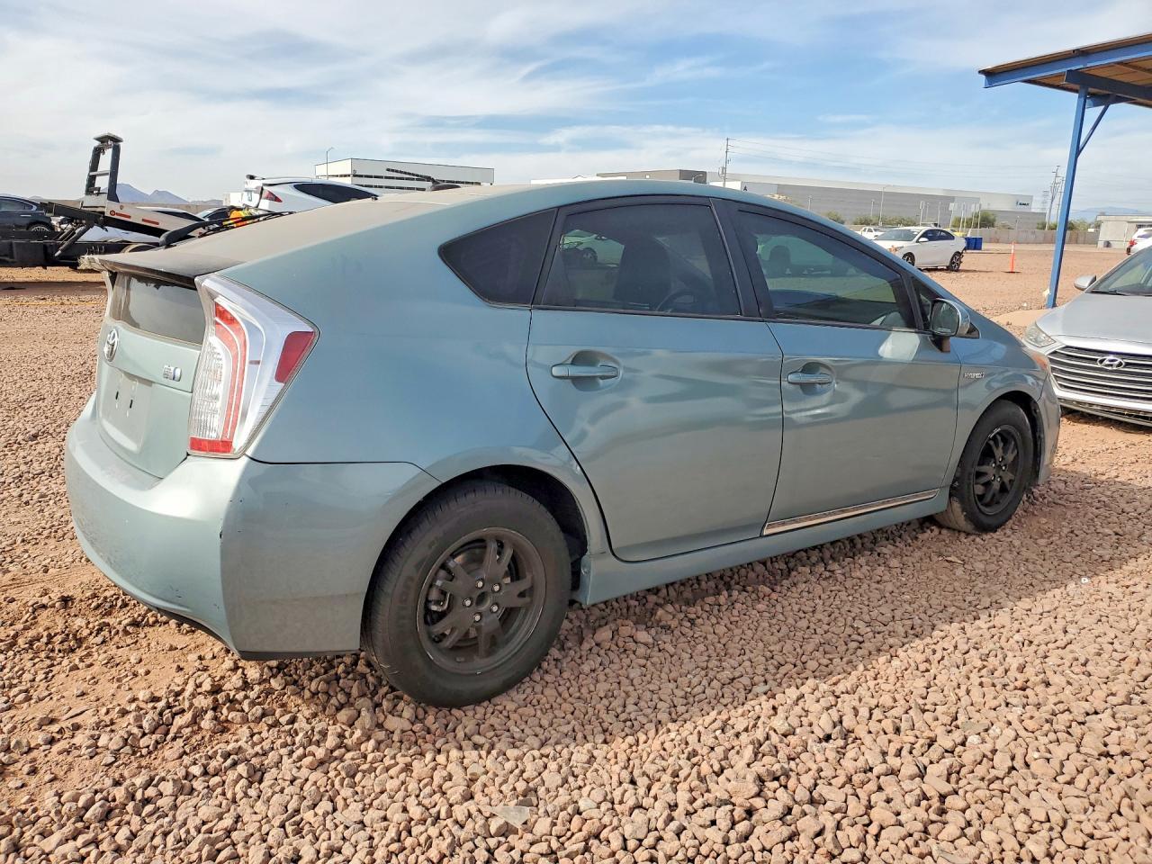 2013 TOYOTA PRIUS