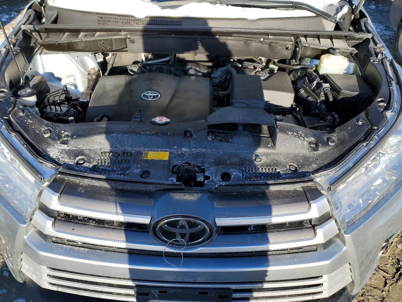 2018 TOYOTA HIGHLANDER