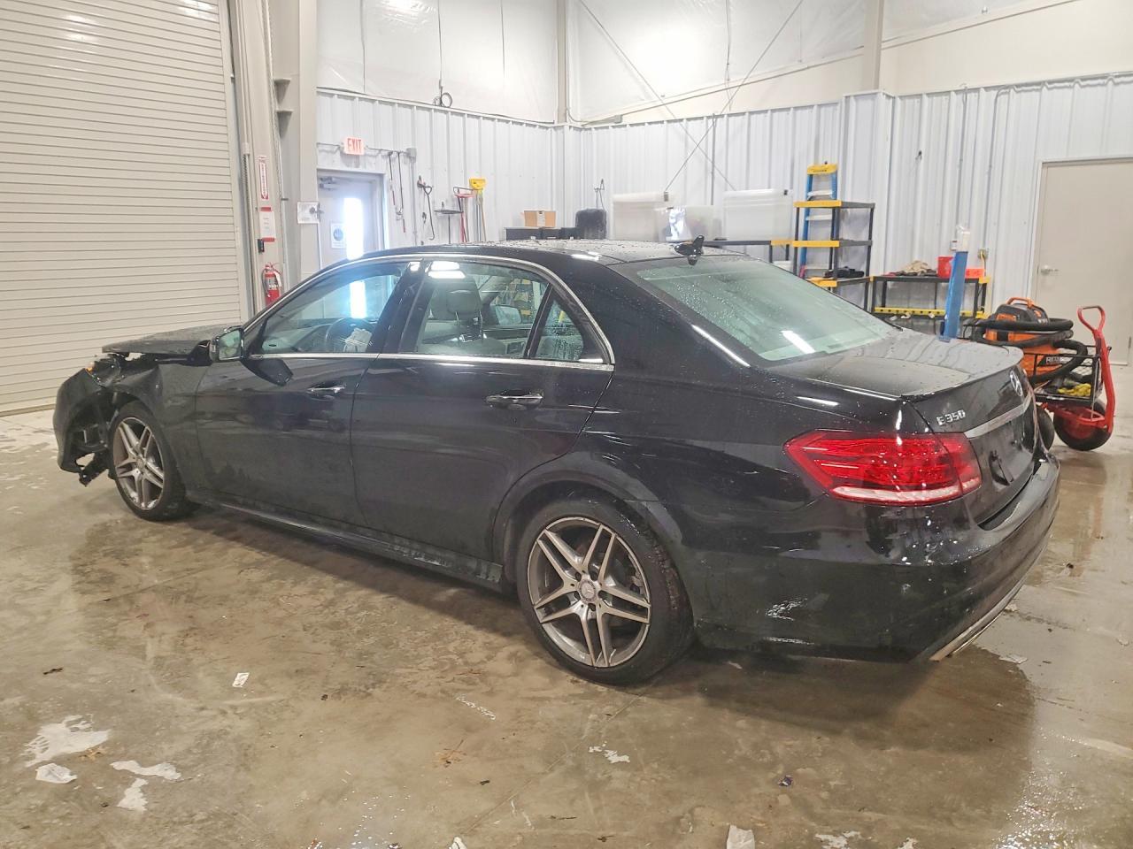 2016 MERCEDES-BENZ E-Class