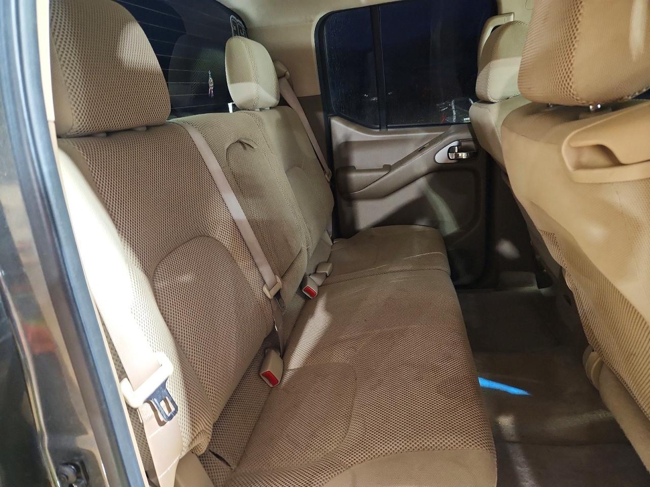2005 NISSAN Frontier