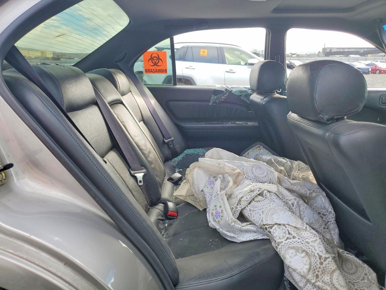 1999 NISSAN Maxima