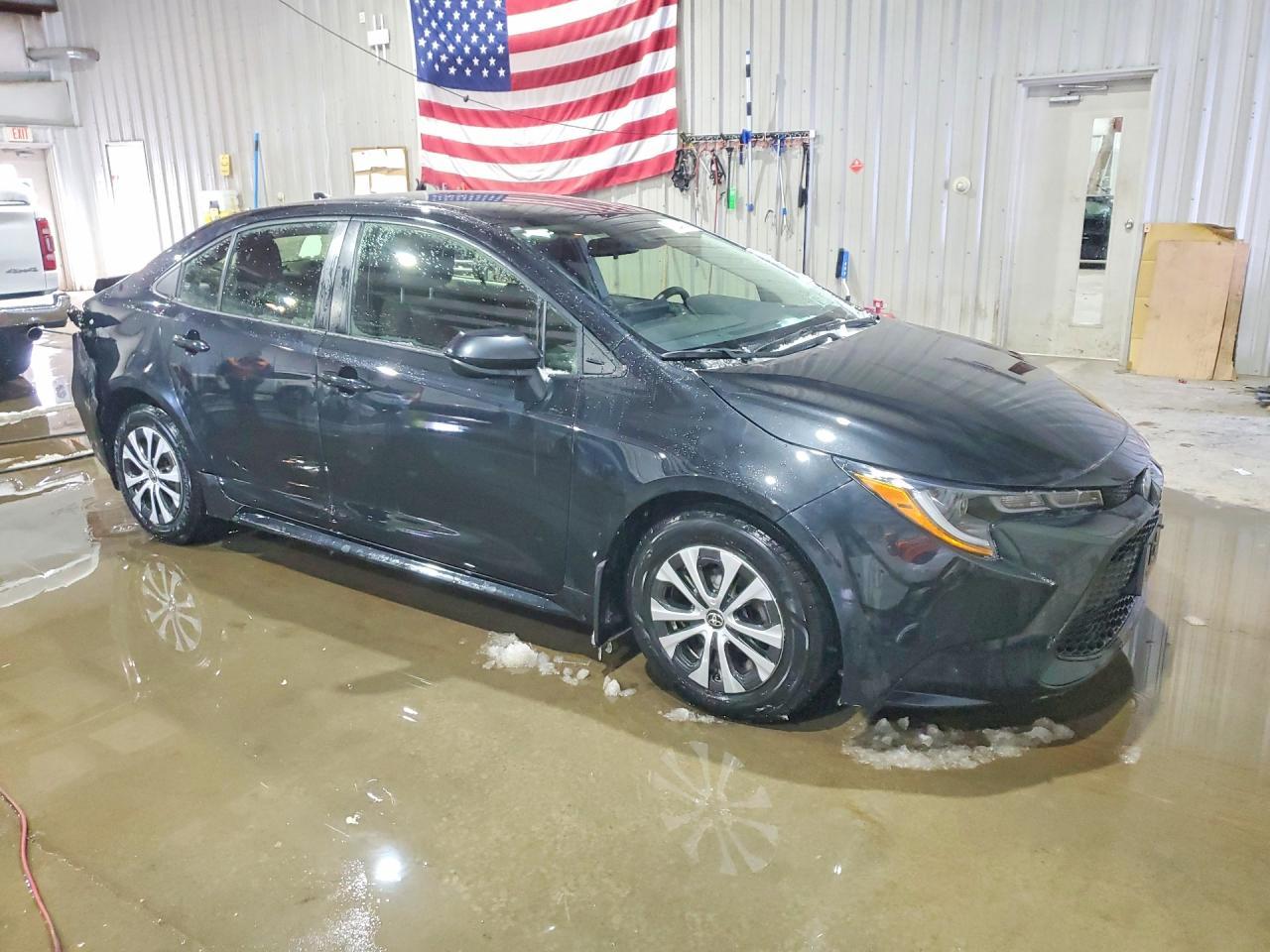 2022 TOYOTA COROLLA