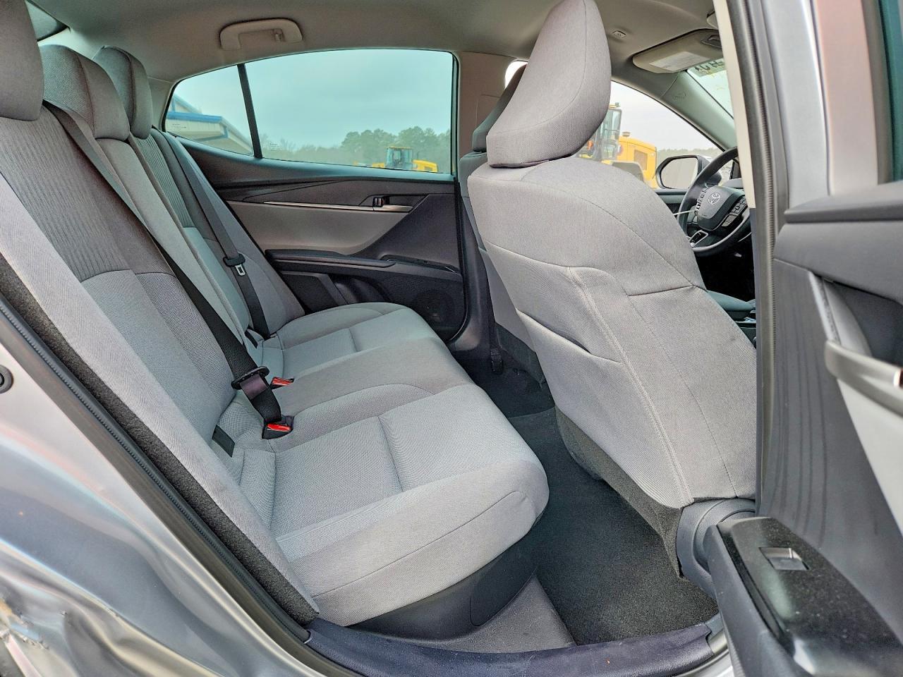 2025 TOYOTA CAMRY