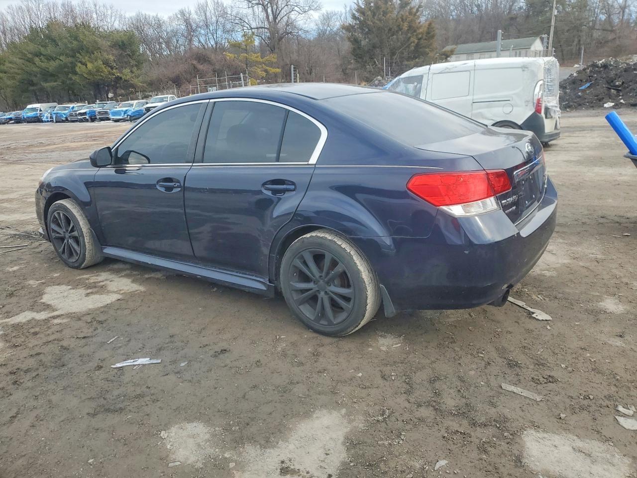 2013 SUBARU Legacy
